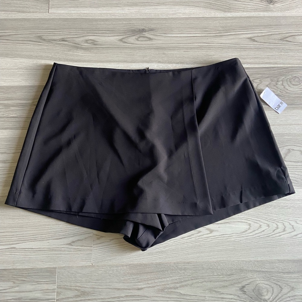 Bar III Plus Size Skort NWT Size 24W